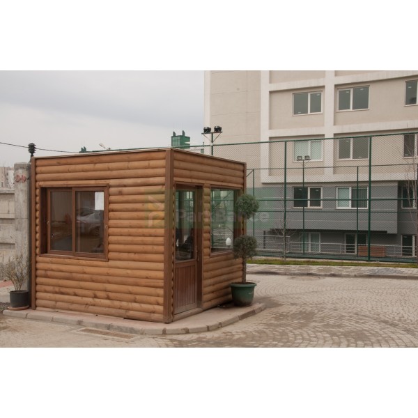 Kütük Bekçi Kulubesi